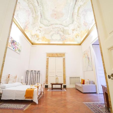 Casa Napoletana - Culture Apartment เนเปิลส์ ภายนอก รูปภาพ