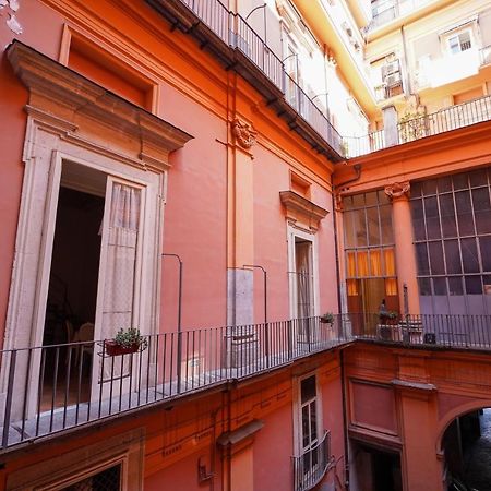 Casa Napoletana - Culture Apartment เนเปิลส์ ภายนอก รูปภาพ