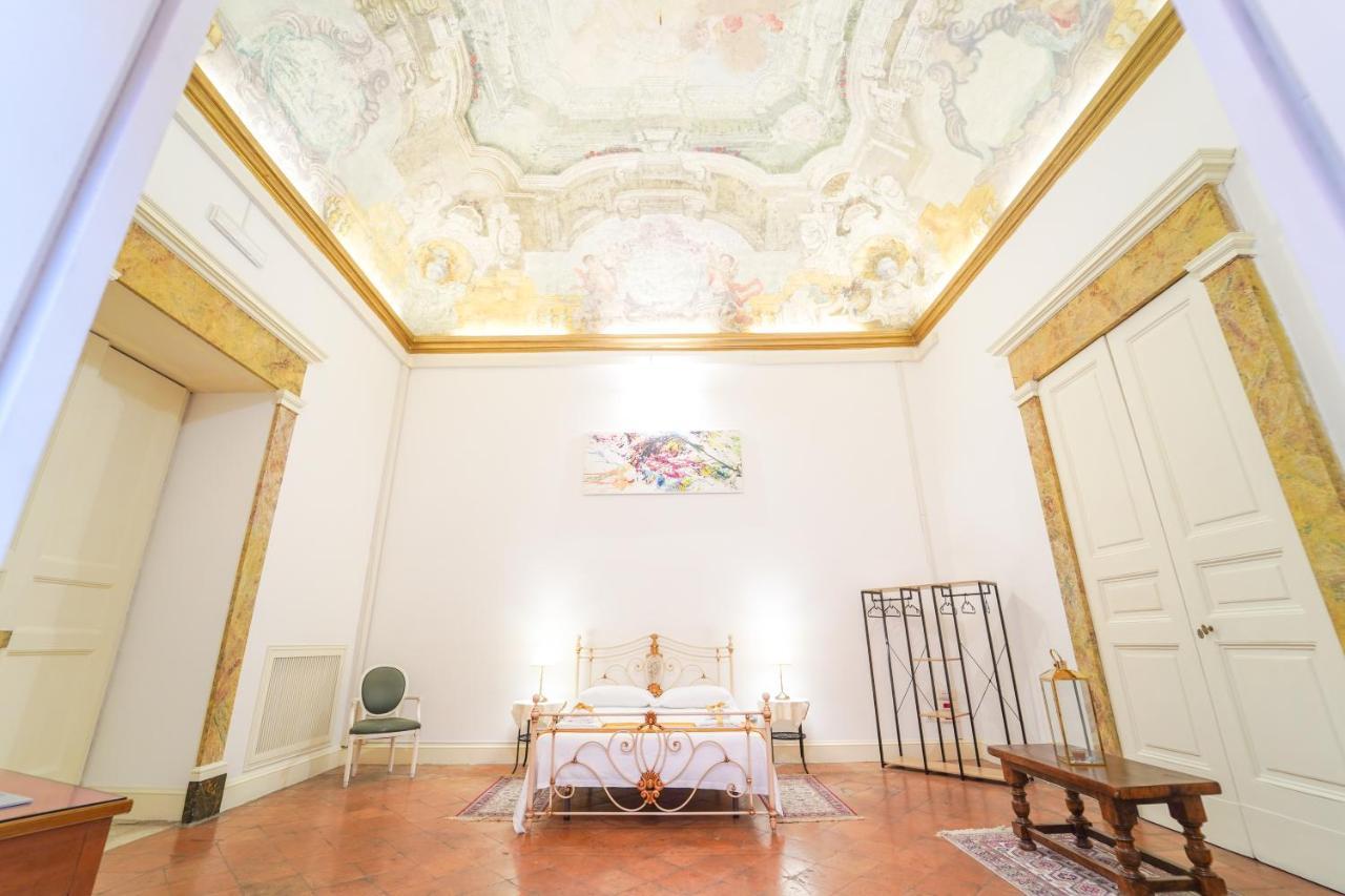 Casa Napoletana - Culture Apartment เนเปิลส์ ภายนอก รูปภาพ
