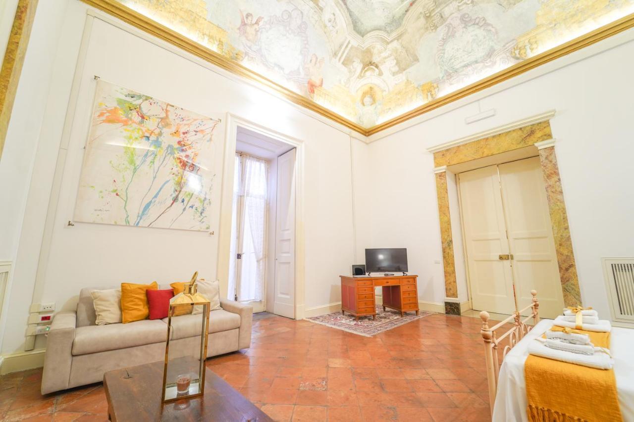 Casa Napoletana - Culture Apartment เนเปิลส์ ภายนอก รูปภาพ