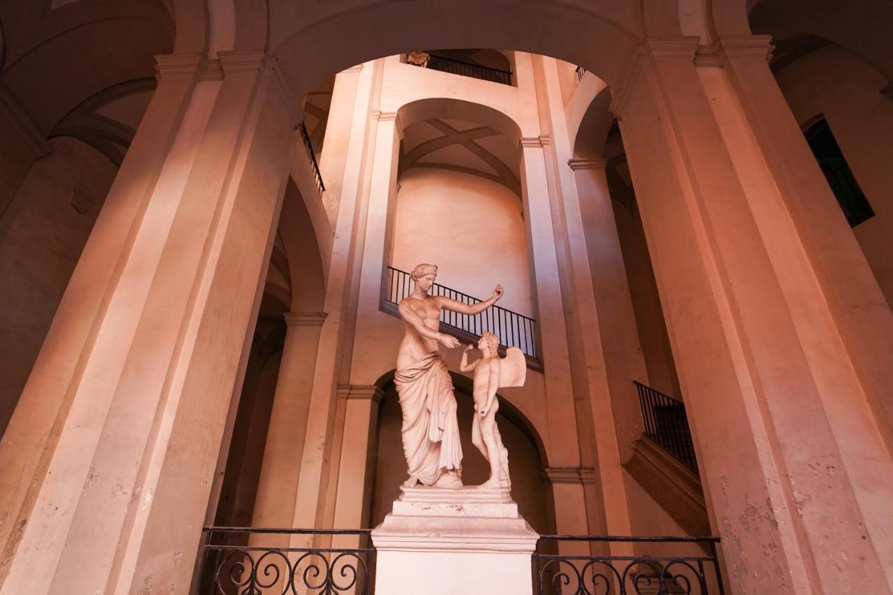 Casa Napoletana - Culture Apartment เนเปิลส์ ภายนอก รูปภาพ